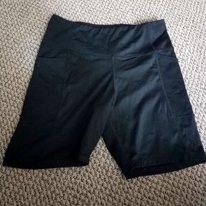 Black bike shorts with pockets | NWOT